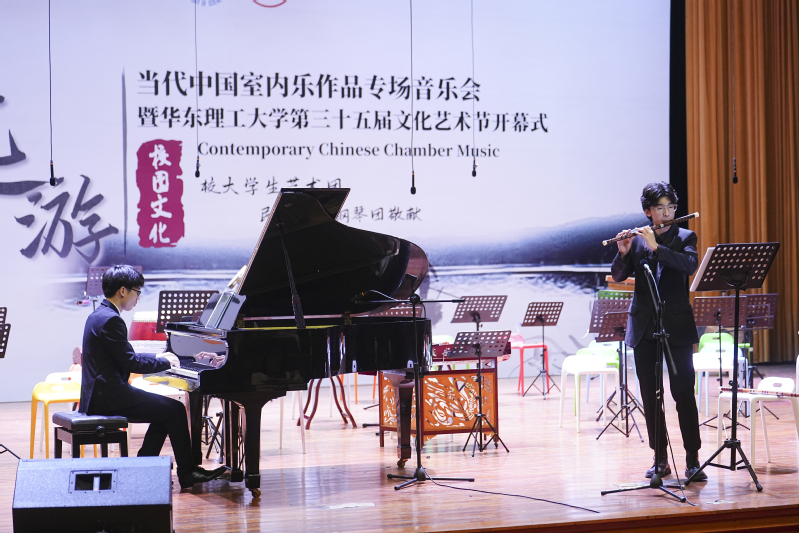 06bed2fc-43ef-401e-8870-66f1c6e1bc42