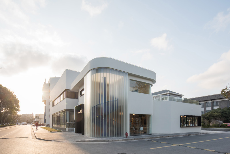 c155410a-9b1c-49a2-8e74-0db7aec56f6e