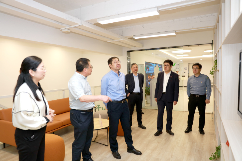 6e1c3048-543c-4f31-a308-4be057aa2605