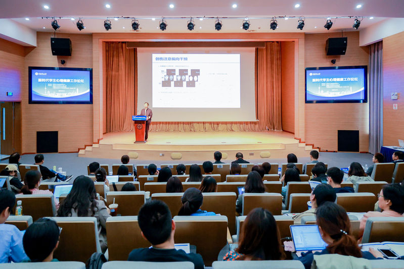 fb74f9c0-99f4-4ade-843b-9b3ddd144423