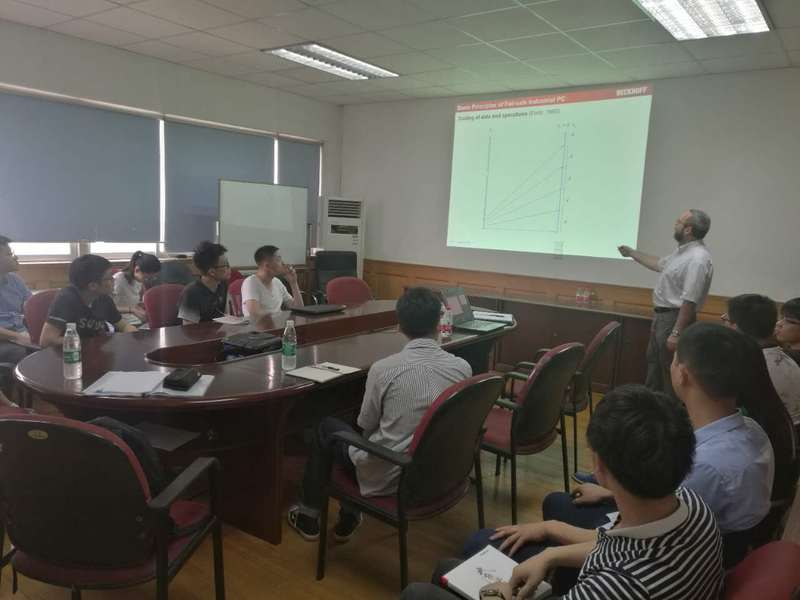 8519edb7-2fa9-4faf-9ca5-3928ccbfc283