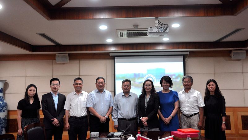 423f431a-539c-4c77-a8aa-597e6e793a08